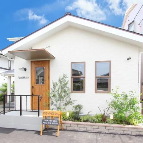 晃榮住宅_美容室を併設の住宅