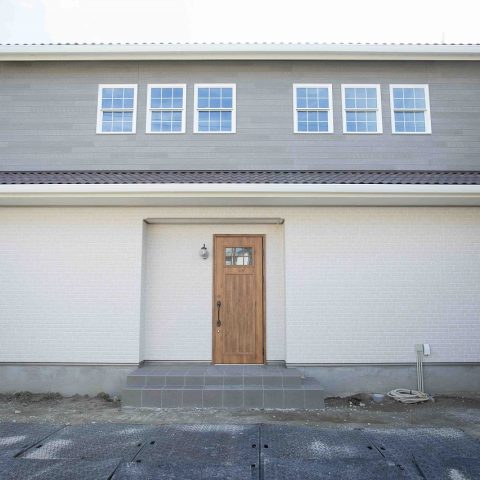 前昌建設_インナーバルコニー×書斎のある家