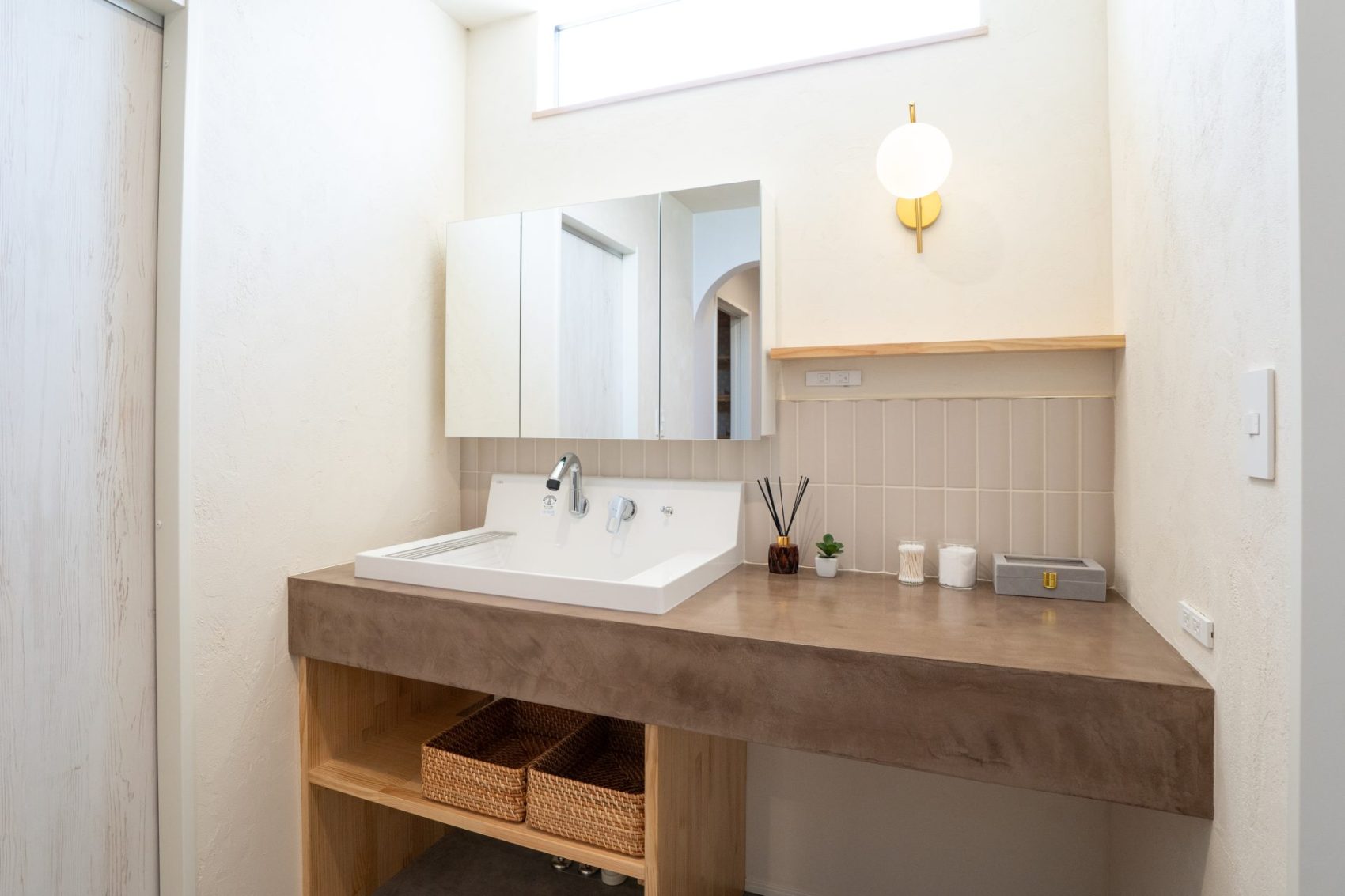 琉球ストーク株式会社が手がけた注文住宅の施工事例（モデルハウス・住宅展示場）