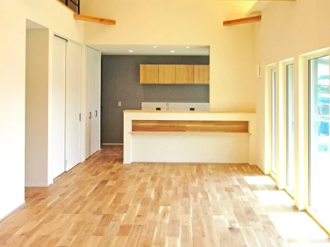 株式会社 佐藤不動産が手がけた注文住宅の施工事例（モデルハウス・住宅展示場）