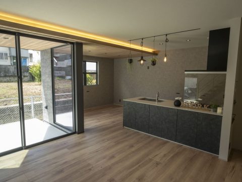 琉球ストーク株式会社が手がけた注文住宅の施工事例（モデルハウス・住宅展示場）