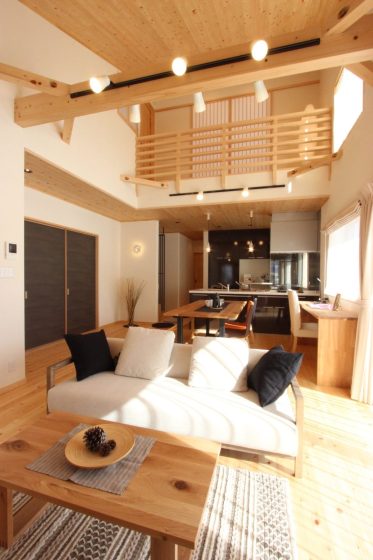 宮沢工務店の注文住宅・家づくりの特徴|長野県茅野市で叶える高性能で自分らしい住まい