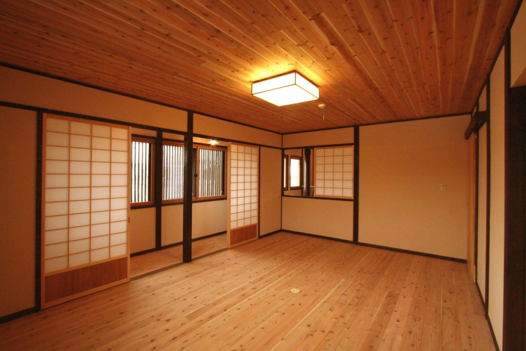 株式会社宮沢工務店が手がけた注文住宅の施工事例（モデルハウス・住宅展示場）