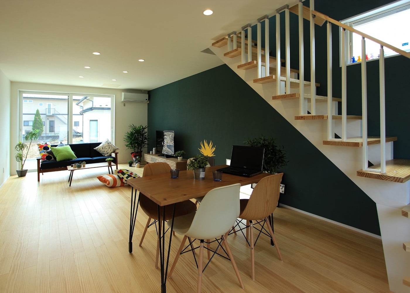 株式会社宮沢工務店が手がけた注文住宅の施工事例（モデルハウス・住宅展示場）