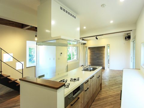 株式会社宮沢工務店が手がけた注文住宅の施工事例（モデルハウス・住宅展示場）