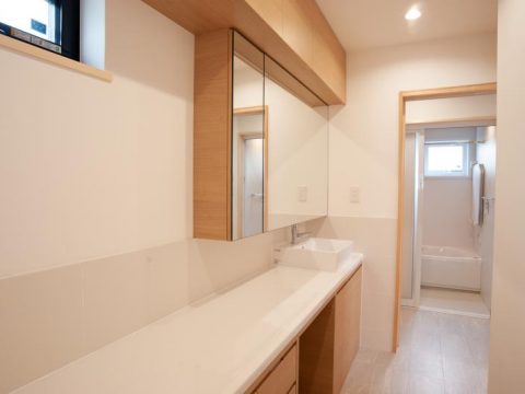 住宅展示場 注文住宅 モデルハウス 工務店 うずくぼ工房 松山市