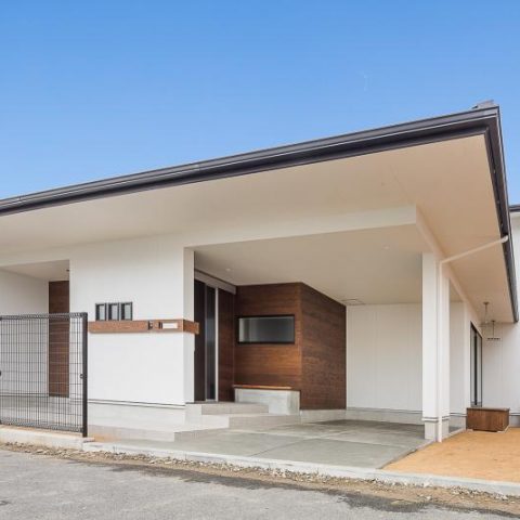 うずくぼ工房_開放的にプライバシーを保つ家