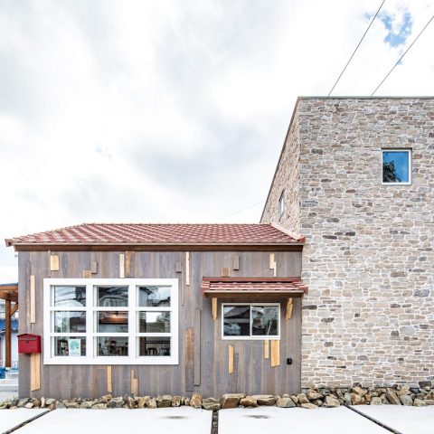 高橋工務店_まるで絵本から飛び出したようなお家