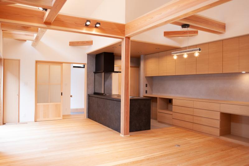 住宅展示場 注文住宅 モデルハウス 工務店 うずくぼ工房 松山市