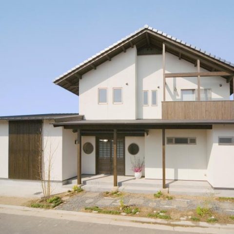 うずくぼ工房_和の素材をモダンに使った真壁の家