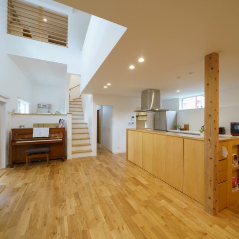 IKEHOUSE(池芳工務店)_解放感あるリビングを実現「つながり」を感じられる住まい
