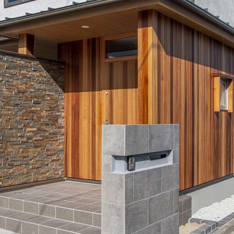 ソネケン_石壁の家