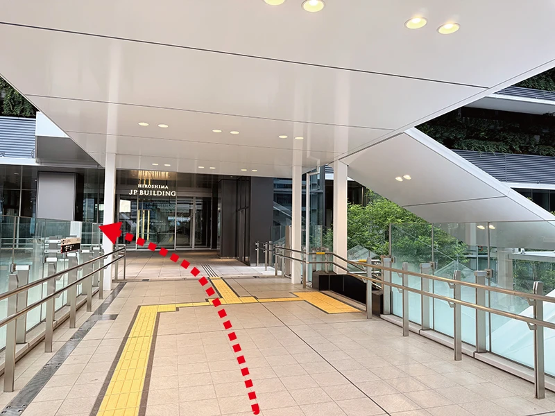 広島駅中央改札からの経路案内6