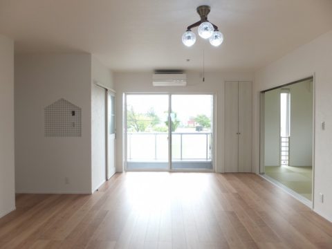 株式会社朋建が手がけた注文住宅の施工事例（モデルハウス・住宅展示場）