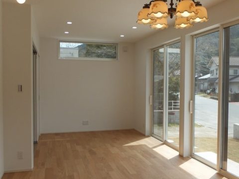 株式会社朋建が手がけた注文住宅の施工事例（モデルハウス・住宅展示場）