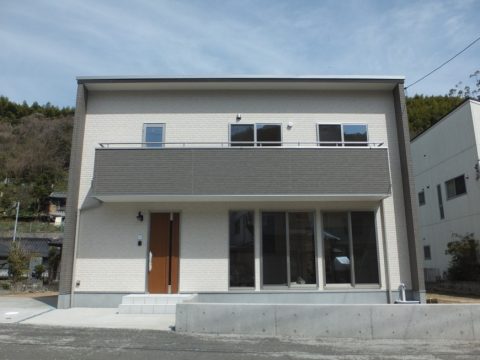 株式会社朋建が手がけた注文住宅の施工事例（モデルハウス・住宅展示場）