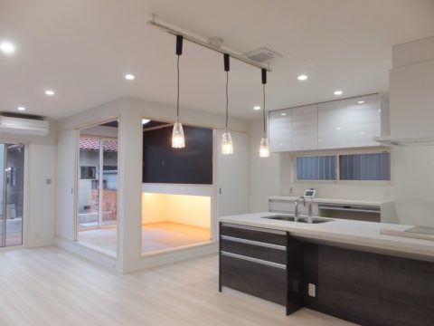 株式会社朋建が手がけた注文住宅の施工事例（モデルハウス・住宅展示場）