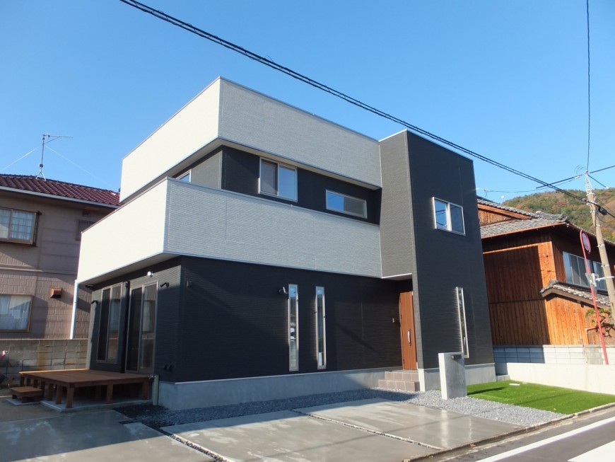 株式会社朋建が手がけた注文住宅の施工事例（モデルハウス・住宅展示場）