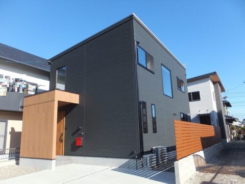 株式会社朋建が手がけた注文住宅の施工事例（モデルハウス・住宅展示場）