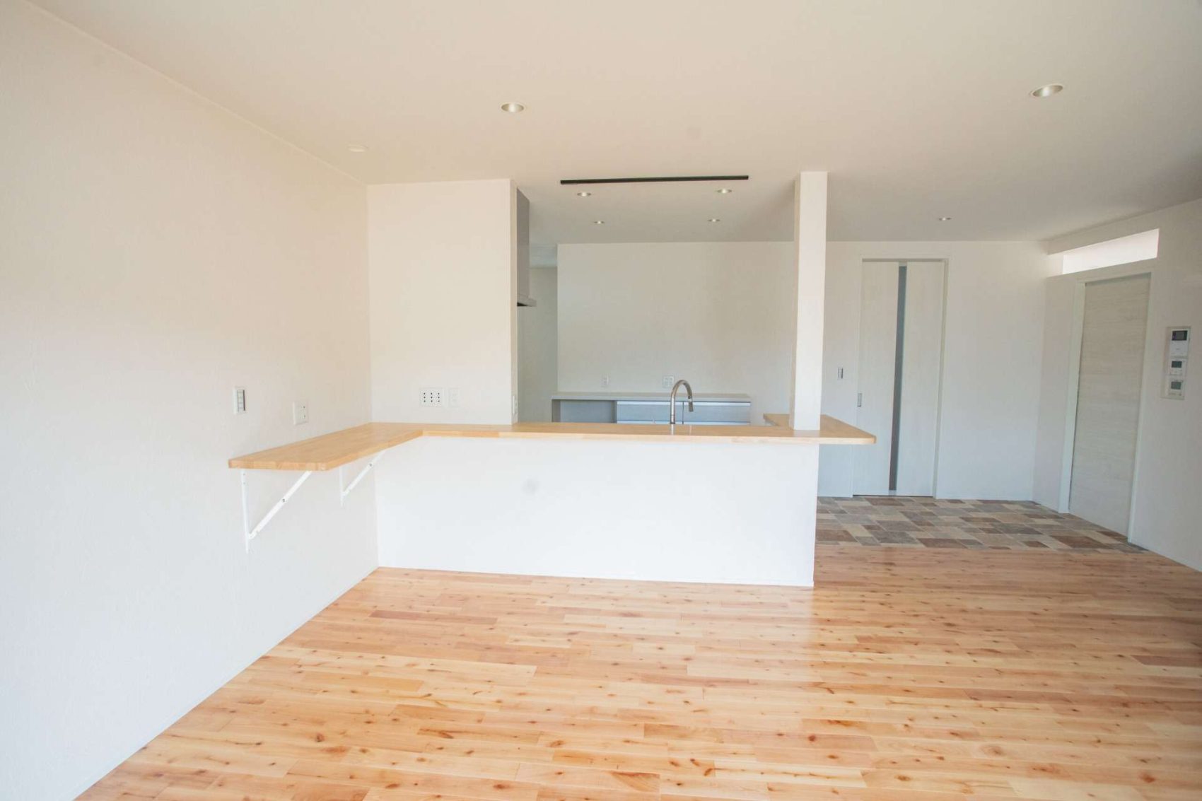 シェルピア高畑建設（株）が手がけた注文住宅の施工事例（モデルハウス・住宅展示場）